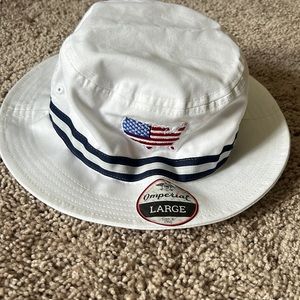 Imperial bucket hat